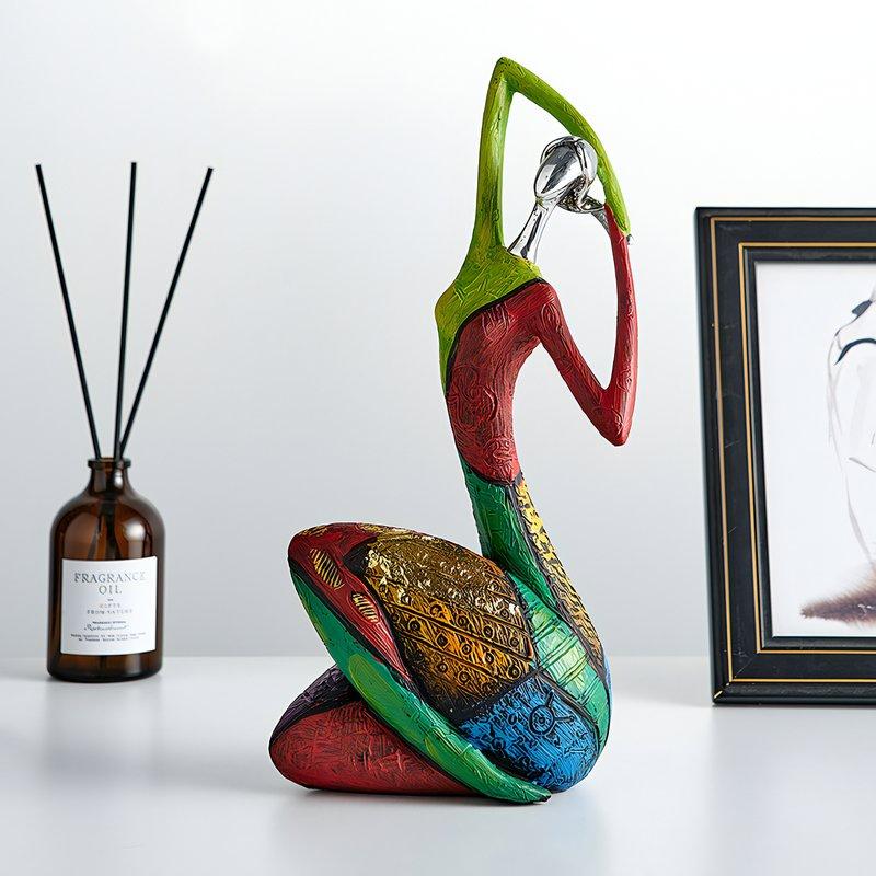 Sculpture en bronze de femme abstraite, reflétant les tendances contemporaines et l’expression artistique